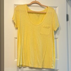 Caslon Yellow Short Sleeve Tee